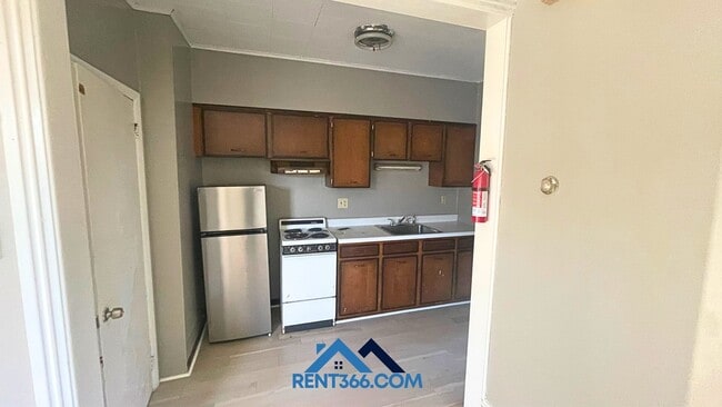 101 N George St in Pottsville, PA - Building Photo - Building Photo