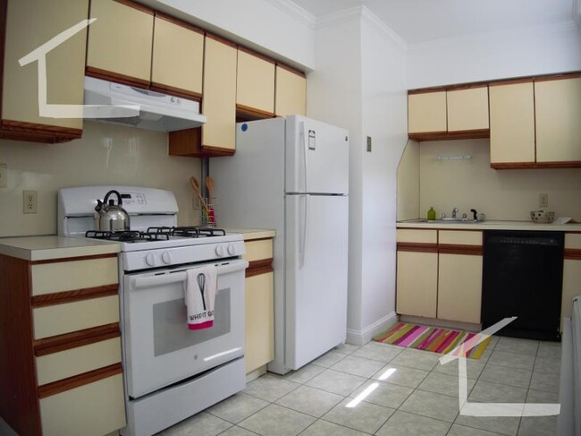 property at 41 Auburn St