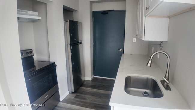 property at 1513 Vine St