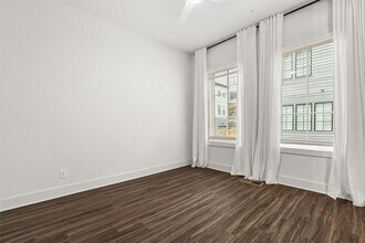 1274 Longreen Ter NW in Atlanta, GA - Building Photo - Building Photo