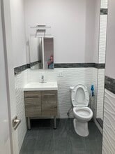 166 15th St, Unit Third floor in Brooklyn, NY - Building Photo - Building Photo