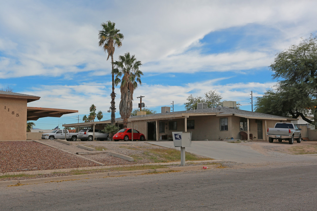 1187 S Alamo Ave in Tucson, AZ - Building Photo