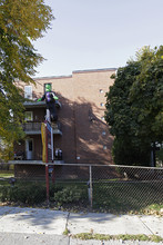 4 Hill Heights Rd in Toronto, ON - Building Photo - Building Photo