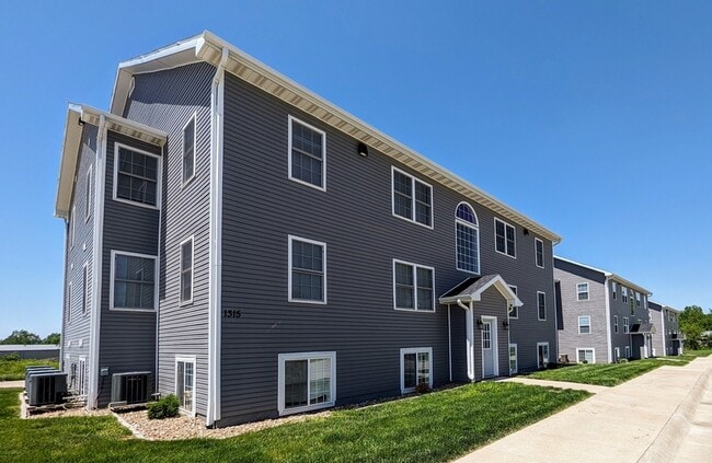 property at 1317 B Ave W