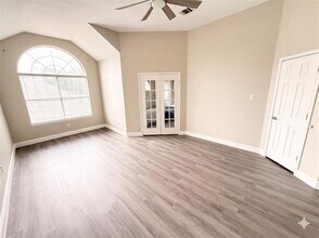 6945 Hickory Creek in Plano, TX - Building Photo - Building Photo