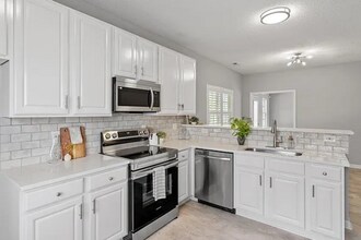 6863 Paint Rock Ln in Raleigh, NC - Building Photo - Building Photo