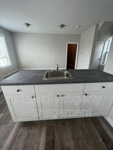 164 Stewart St in Peterborough, ON - Building Photo - Building Photo