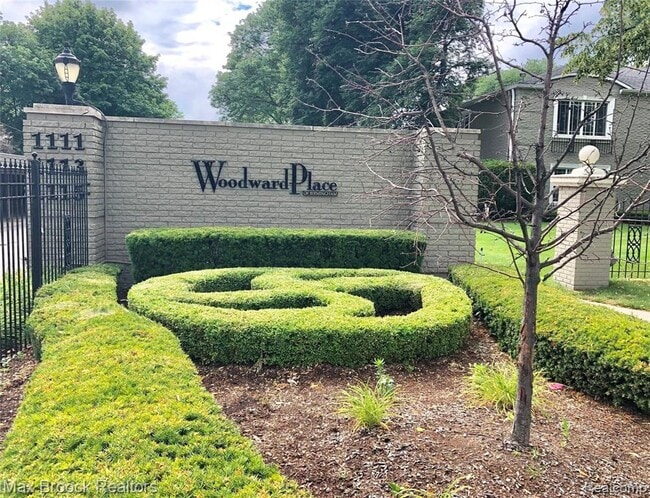 property at 1115 N Old Woodward Ave