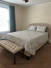 84 Kimball St, Unit 2 in Manchester, NH - Foto de edificio - Building Photo