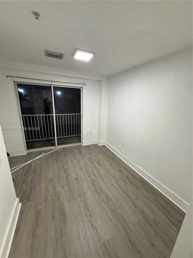 821 SW 2nd St in Miami, FL - Building Photo - Building Photo