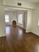 833 W 39th St in Miami Beach, FL - Building Photo - Building Photo