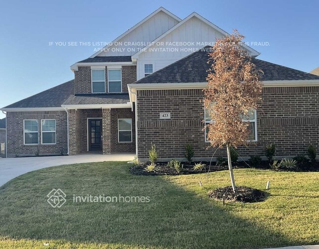 423 Amberville Dr in Red Oak, TX - Building Photo - Building Photo