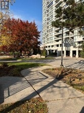 3 Rowntree Rd in Toronto, ON - Building Photo - Building Photo