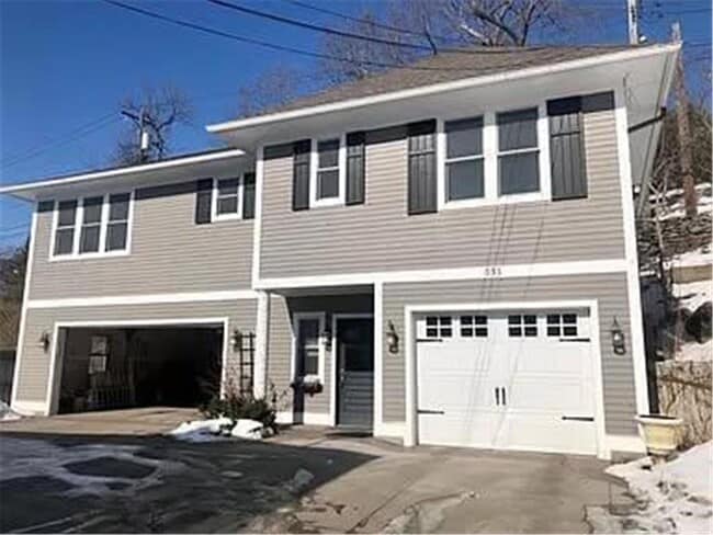 property at 555 Grand Hill