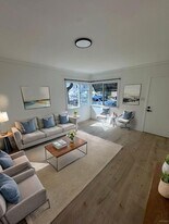 1930 Magnolia Ave in Long Beach, CA - Building Photo