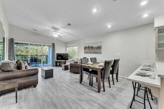 155 W Rockford Dr in Branson, MO - Building Photo - Building Photo