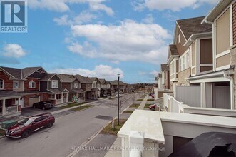 1036 Dragonfly Ave in Pickering, ON - Building Photo - Building Photo