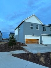 5449 Euclid Dr in Timnath, CO - Foto de edificio - Building Photo