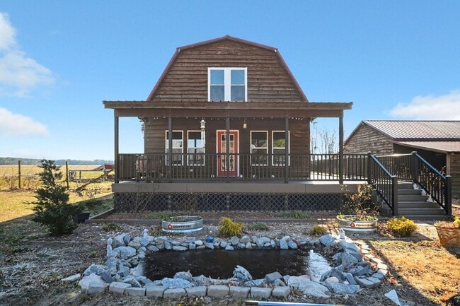 property at 1885 Bennett Rd