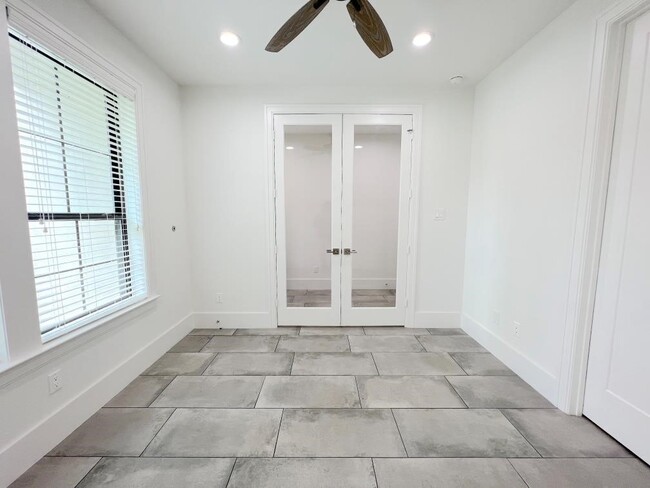2120 Blalock Rd in Houston, TX - Building Photo - Building Photo