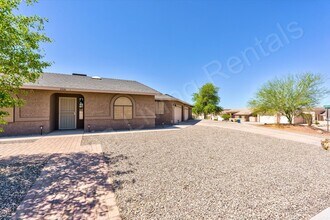 2926 Chemehuevi Blvd in Lake Havasu City, AZ - Building Photo - Building Photo