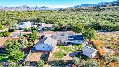 552 E Lamarcia Dr in Camp Verde, AZ - Building Photo - Building Photo