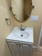 5 View Ct in Centereach, NY - Building Photo - Building Photo