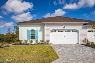 349 High Tide Ln in Daytona Beach, FL - Building Photo
