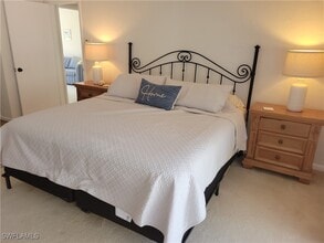 735 High Pines Dr in Naples, FL - Building Photo - Building Photo
