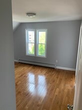 16 Sycamore St in Worcester, MA - Building Photo - Building Photo