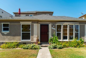 5400 Packard St in Los Angeles, CA - Building Photo - Building Photo