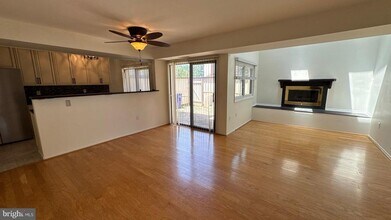 11235 Snowflake Ct in Columbia, MD - Building Photo - Building Photo