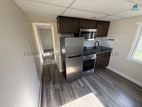 1975 County St in Dighton, MA - Building Photo - Building Photo