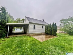 542 Liberty St in Wind Gap, PA - Building Photo - Building Photo