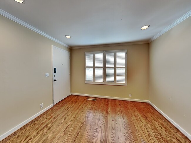 109 Memory Ct in Mountain Brook, AL - Building Photo - Building Photo