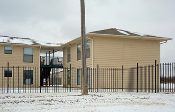 Whispering Pines in Muskogee, OK - Building Photo - Building Photo