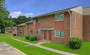 Raleigh Millbank in Raleigh, NC - Building Photo - Building Photo