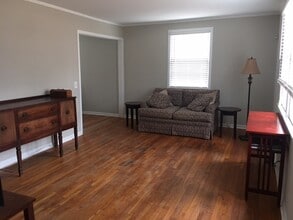 3412 Keswick Dr in Atlanta, GA - Building Photo - Building Photo