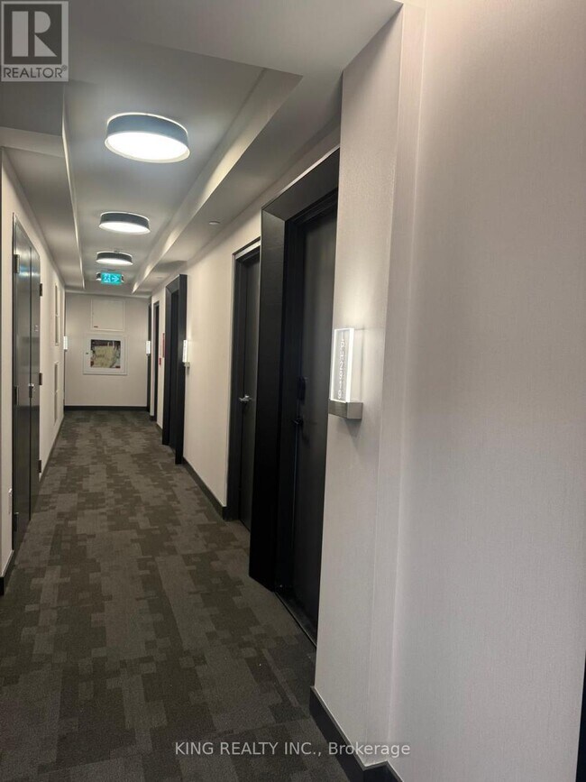 property at 135-LPH2135 Lower Sherbourne St