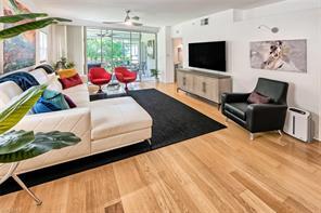 6910 Satinleaf Rd N-Unit -101 in Naples, FL - Foto de edificio