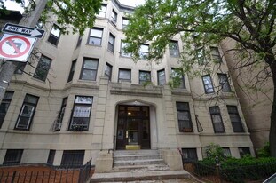 39 Hemenway St, Unit 23a in Boston, MA - Building Photo