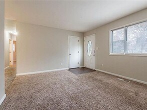 1410 Willow Dr in Riverdale, GA - Building Photo - Building Photo