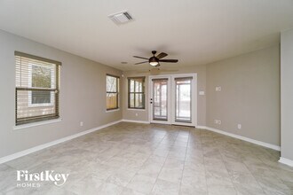 3931 Gentle Mdw in New Braunfels, TX - Building Photo - Building Photo