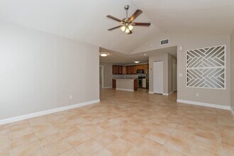 7019 Drury St in Tampa, FL - Building Photo - Building Photo