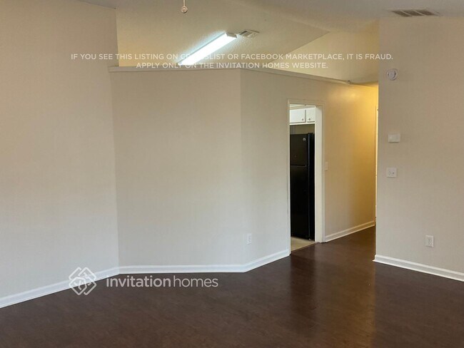 211 Ashland Creek Ct in Lawrenceville, GA - Foto de edificio - Building Photo