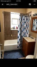 2434 W Pensacola Ave, Unit 1 in Chicago, IL - Building Photo - Building Photo