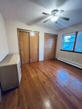 3954 N Pioneer Ave in Chicago, IL - Foto de edificio - Building Photo