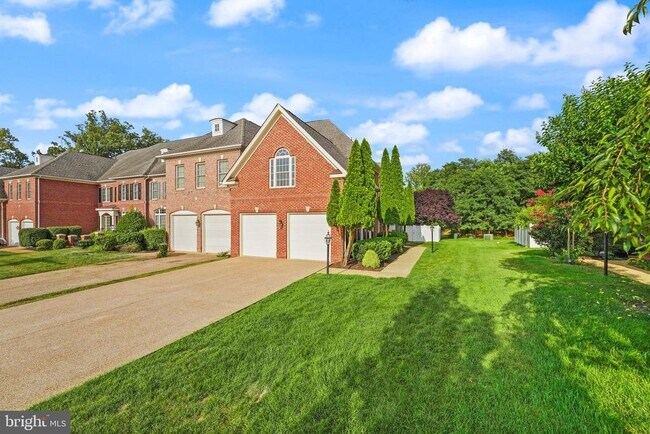 43620 Merchant Mill Terrace in Leesburg, VA - Building Photo - Building Photo