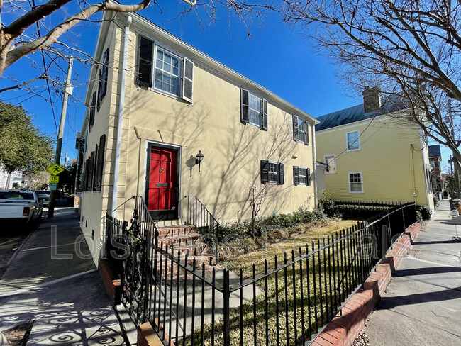 2 Limehouse St in Charleston, SC - Building Photo - Building Photo