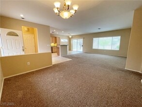 3056 Brownbirds Nest Dr in Henderson, NV - Building Photo - Building Photo